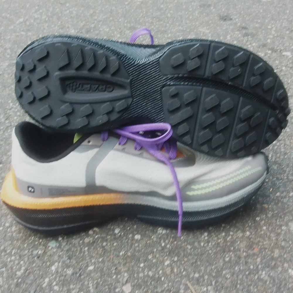 Craft Endurance Trail Shoes (New) - Picture 2 of 11